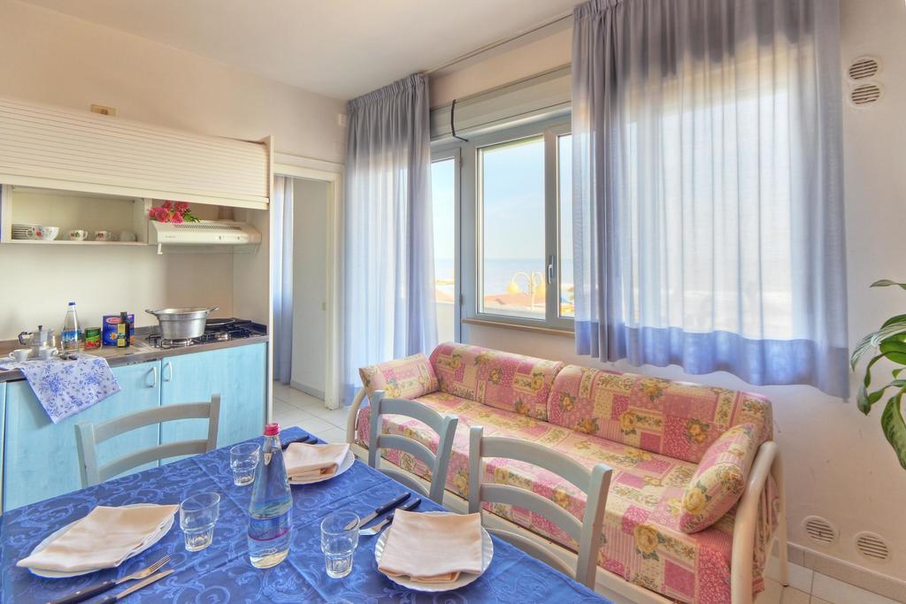 Bianchi Hotel & Residence Porto Recanati Dış mekan fotoğraf